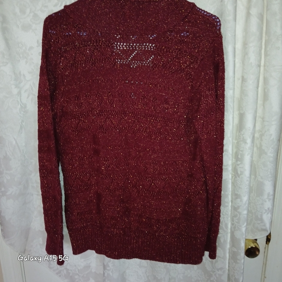 🌼✨️ Women's Burgundy Button Up Cardigan Sweater ✨️ - Picture 14 of 16